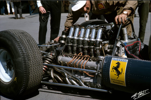 Ferrari Motor V12