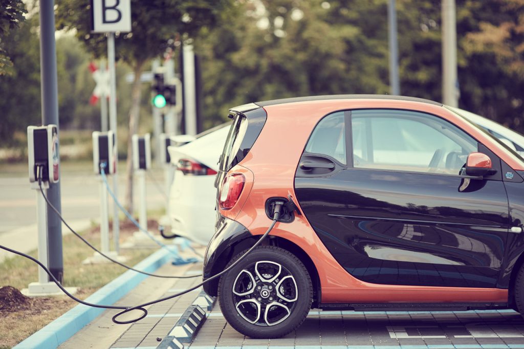 ¿Cuál es la vida útil de las baterías de un coche eléctrico?