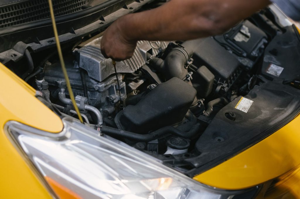 Qué hacer si desciende el nivel de anticongelante del coche