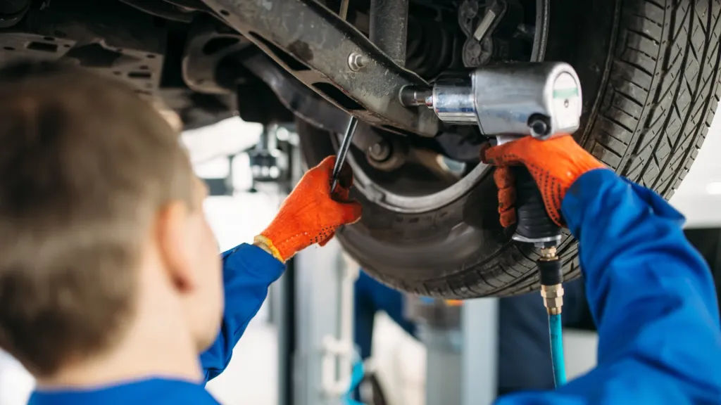 Qué es el trapecio del coche y posibles problemas