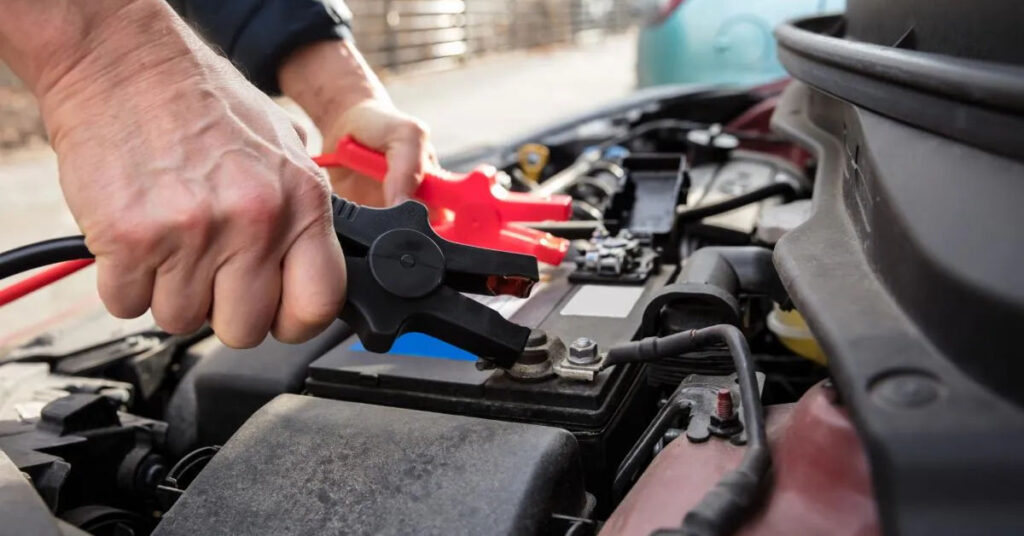 Arrancador de batería para coches: cómo utilizarlo