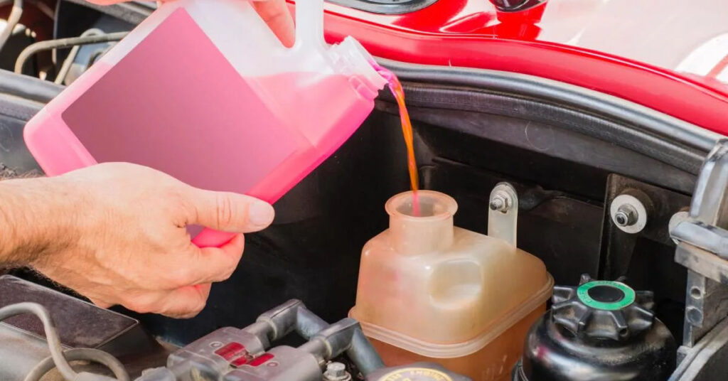 Líquido refrigerante o anticongelante del coche