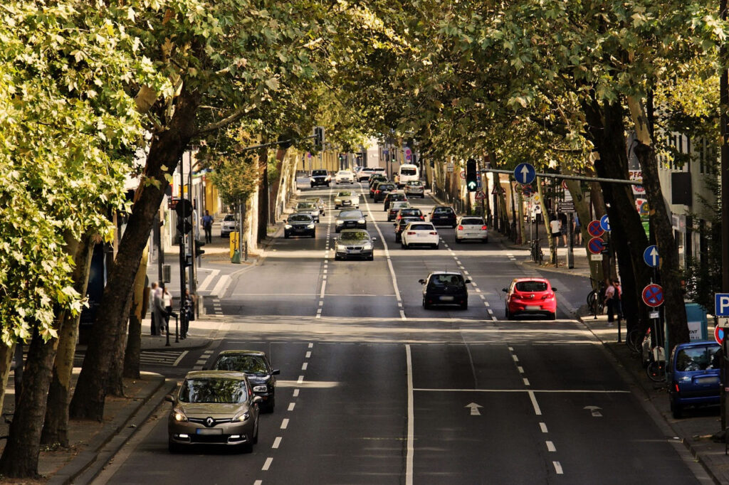 Consejos de conducción y mantenimiento para ahorrar combustible (y dinero)