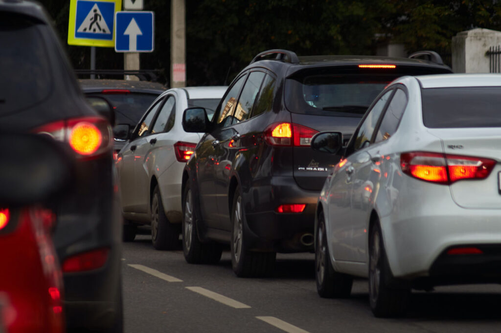 Cómo evitar la aparición de averías en el coche por culpa de los atascos